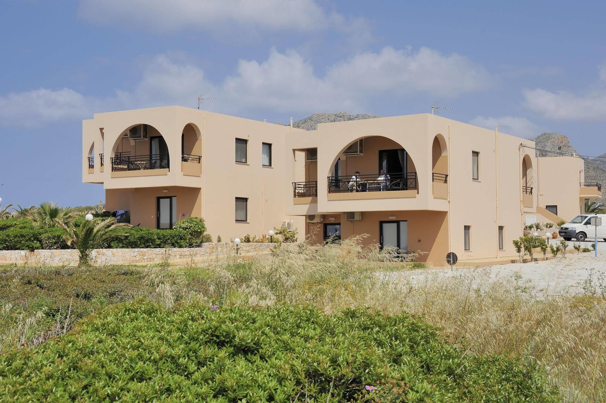 Nanakis Beach Apartments Stavrós Extérieur photo
