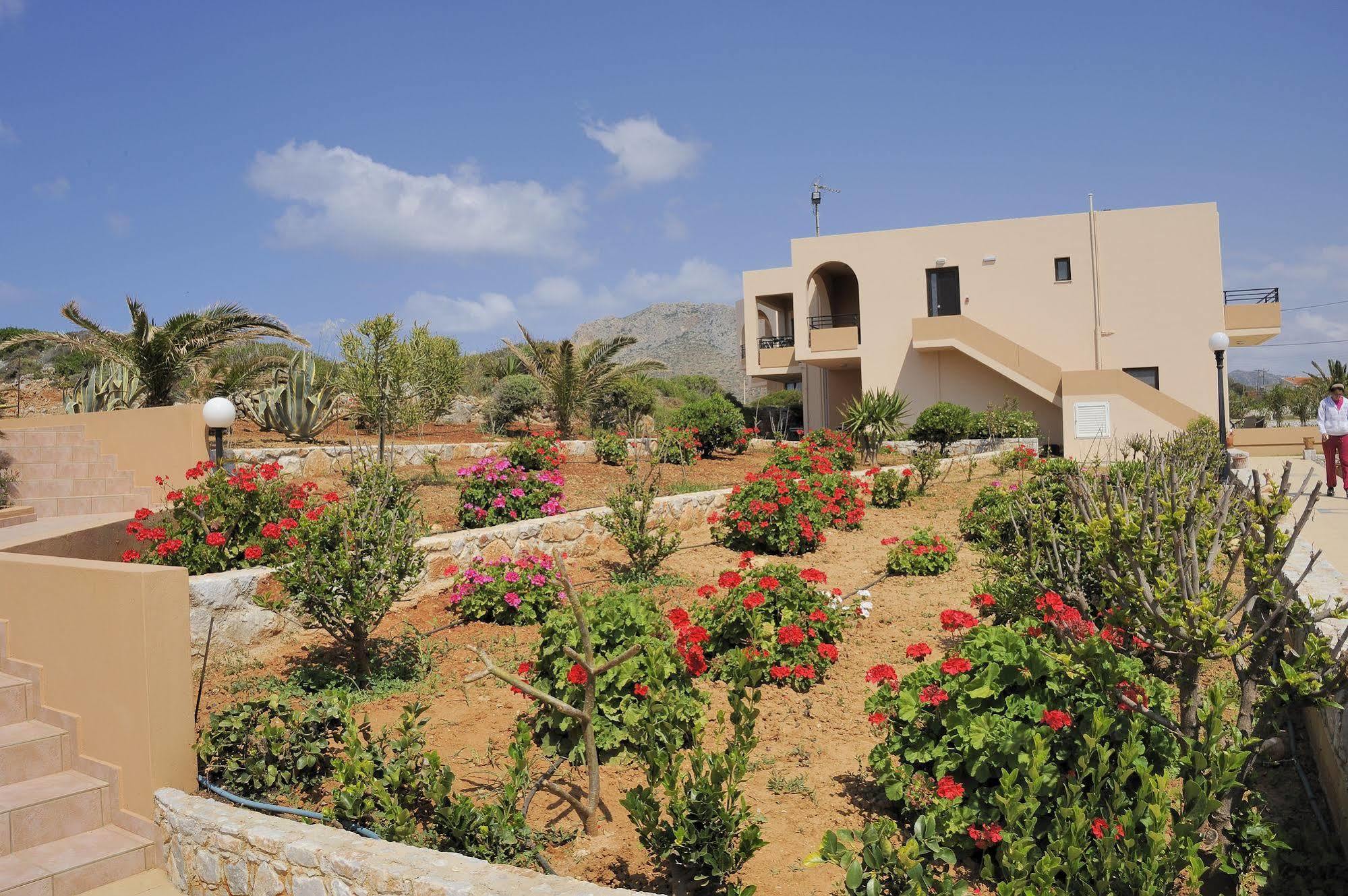 Nanakis Beach Apartments Stavrós Extérieur photo